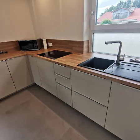 Grosse Gartenblick Mit Terrasse Appartement