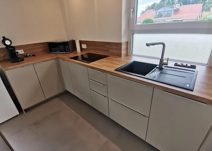 Grosse Gartenblick Mit Terrasse Apartament